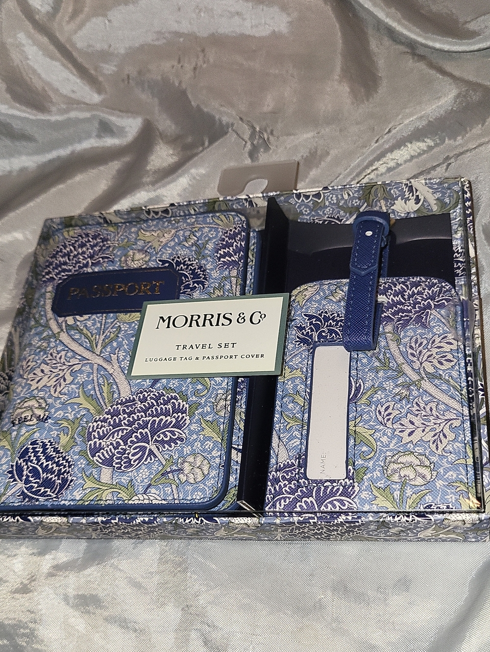Morris & Co Blue Floral Passport Cover & Luggage Tag Travel Set
